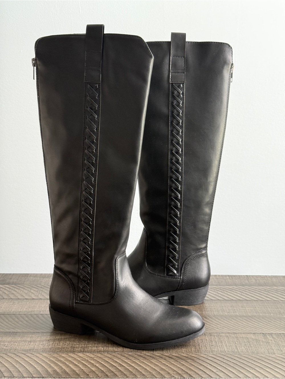 MIA Crossings Tall Boots Women’s Knee High Riding Boots Size 7